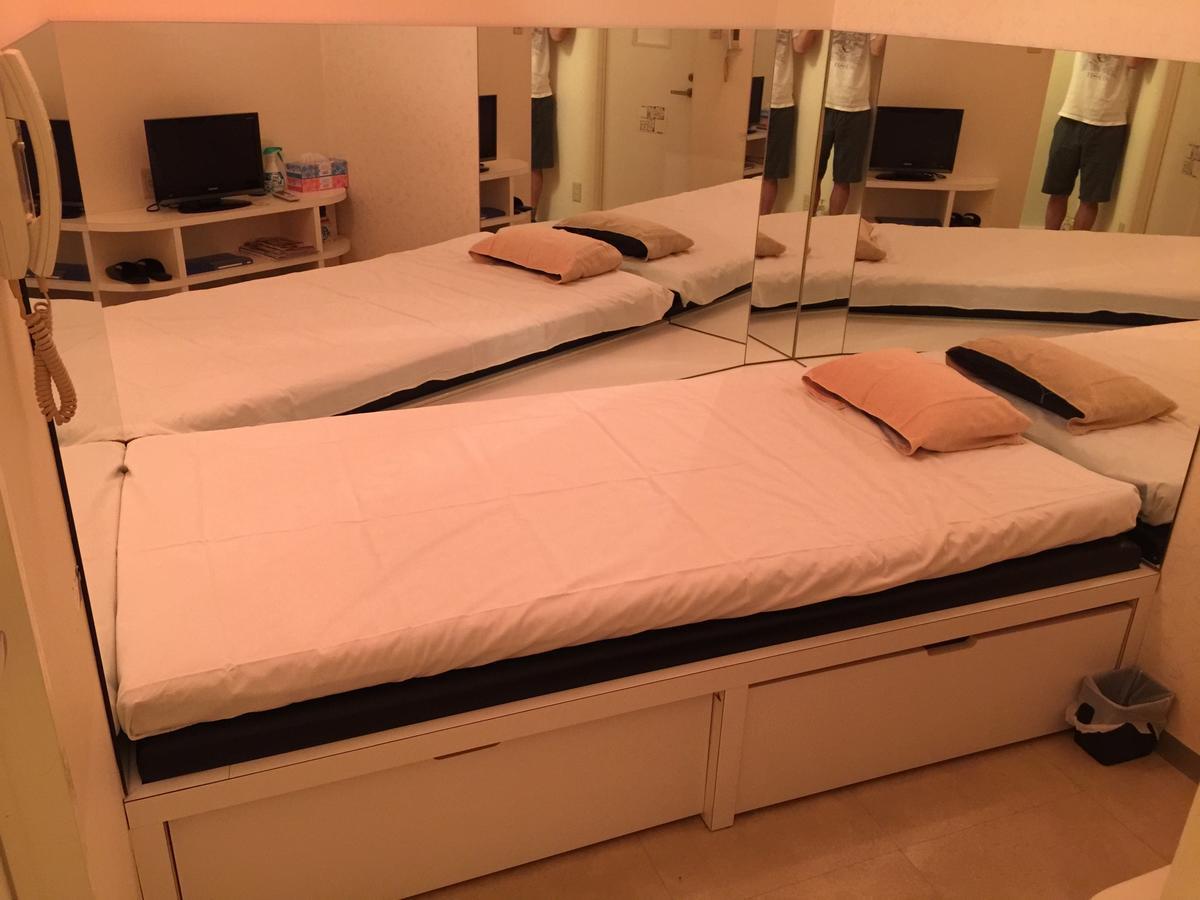 Kinshicho Paris (adults Only) Love hôtel Tōkyō