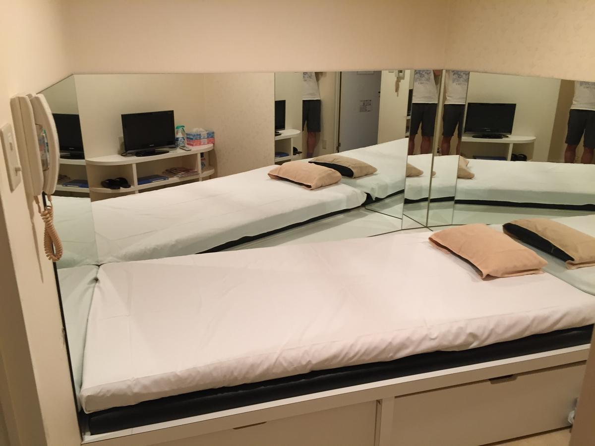 Kinshicho Paris (adults Only)