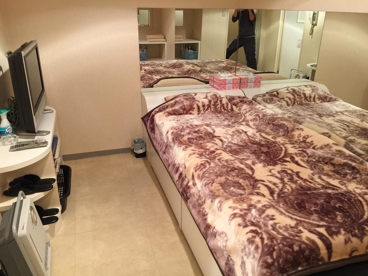 Kinshicho Paris (adults Only) Love hôtel Tōkyō